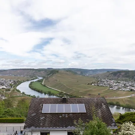 Cozy Souterrain Terrasse Garten Panoramablick * ライヴェン