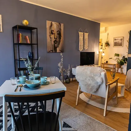 Cozy Souterrain Terrasse Garten Panoramablick *