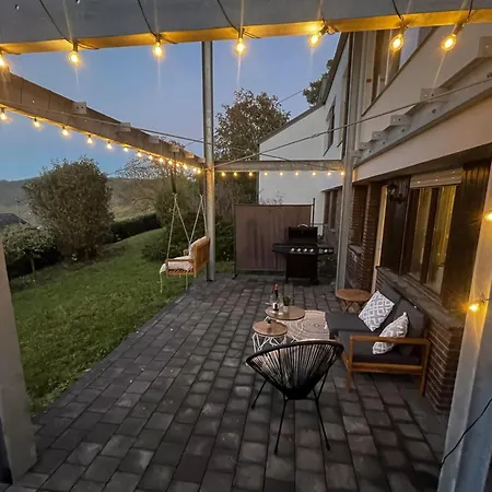 Cozy Souterrain Terrasse Garten Panoramablick Leiwen