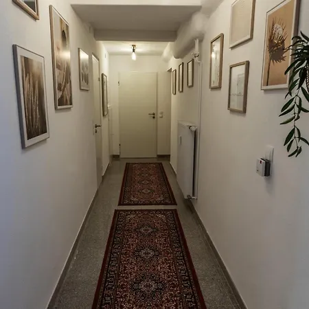 アパート Cozy Souterrain Terrasse Garten Panoramablick *