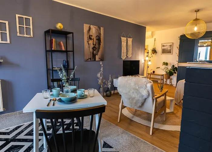 Cozy Souterrain Terrasse Garten Panoramablick *