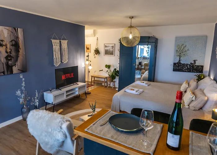 Cozy Souterrain Terrasse Garten Panoramablick Leiwen