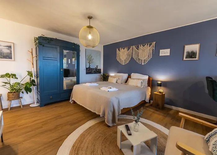 Cozy Souterrain Terrasse Garten Panoramablick Apartmán